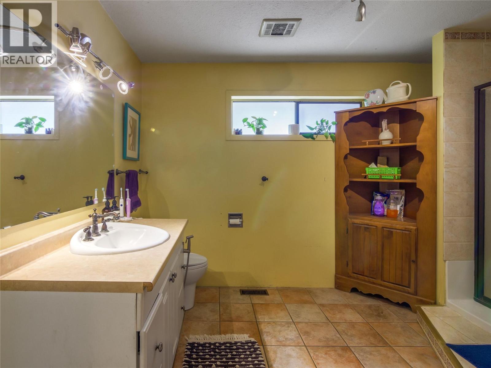 1580 Chapman Road, Okanagan Falls, British Columbia  V0H 1R1 - Photo 40 - 10394788