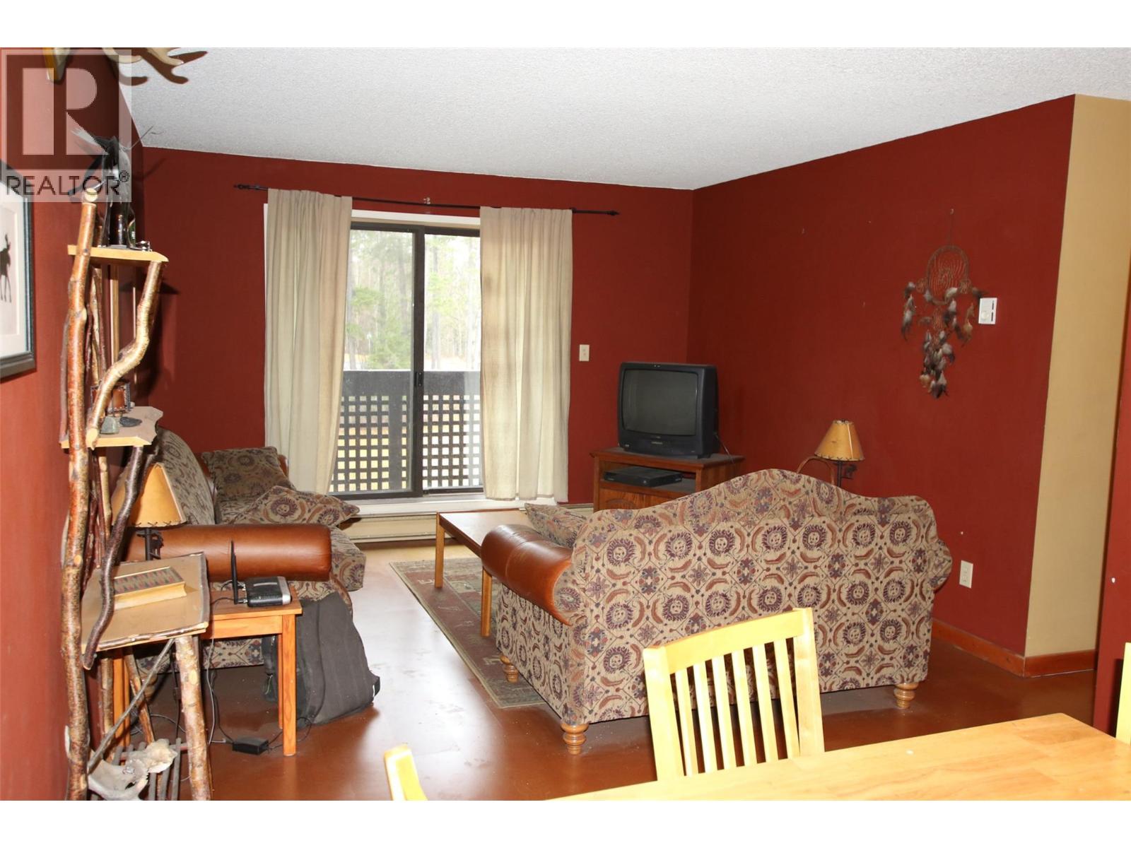 195 Chamberlain Crescent Unit# 206, Tumbler Ridge, British Columbia  V0C 2W0 - Photo 4 - 10394713