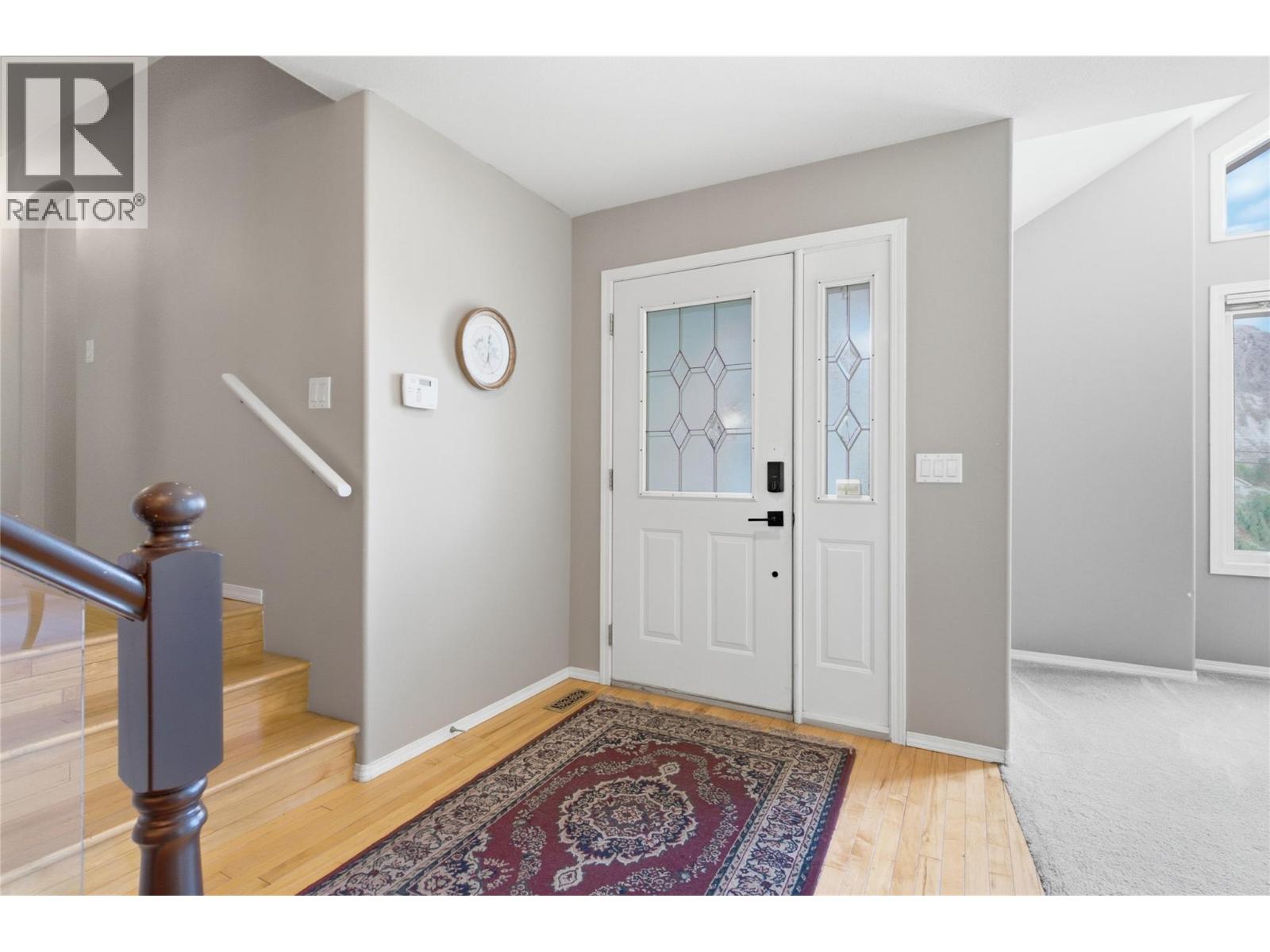5565 Dallas Drive, Kamloops, British Columbia  V2C 4W9 - Photo 6 - 10387584