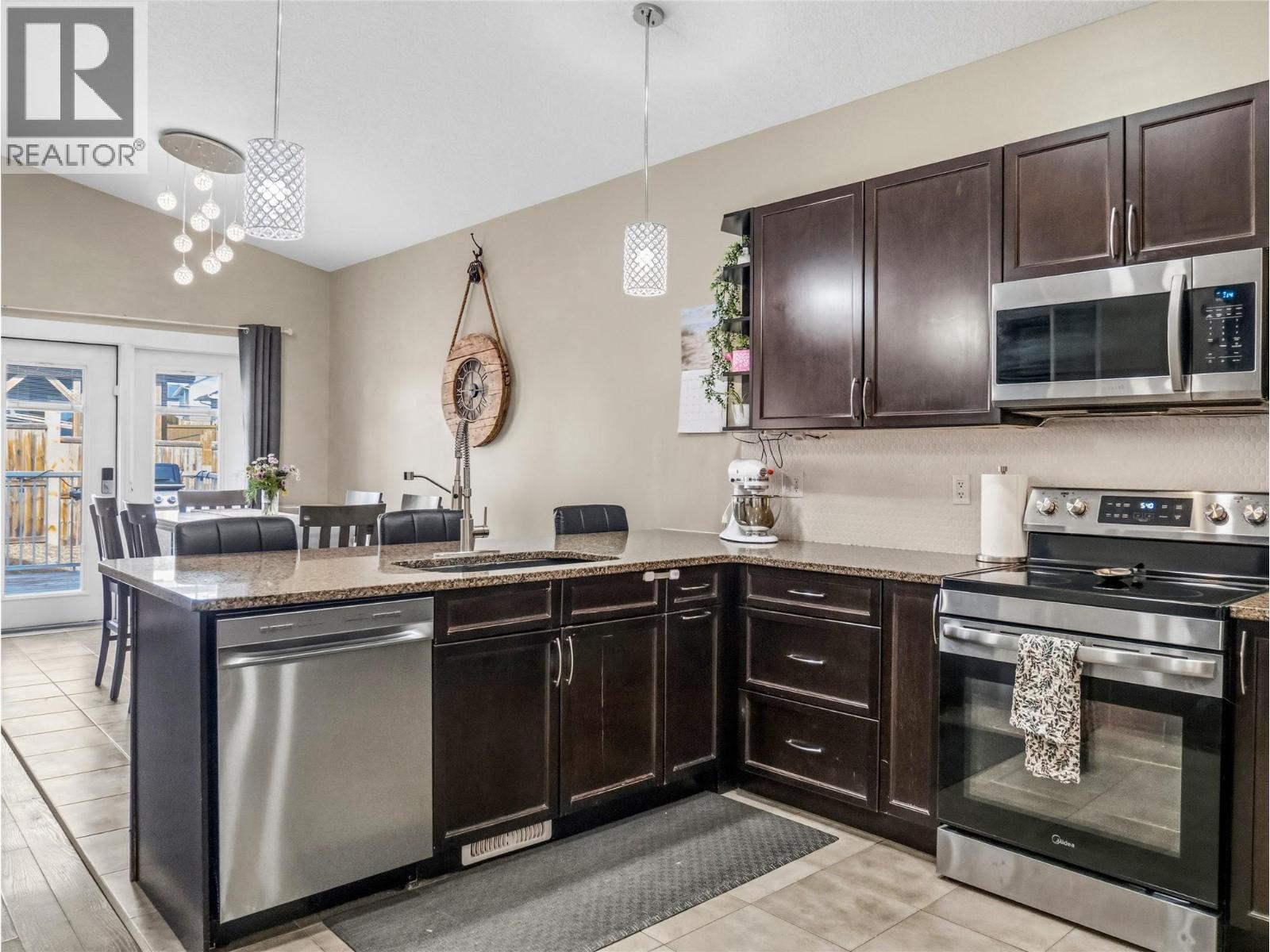 8412 18a Street, Dawson Creek, British Columbia  V1G 0E2 - Photo 52 - 10394858