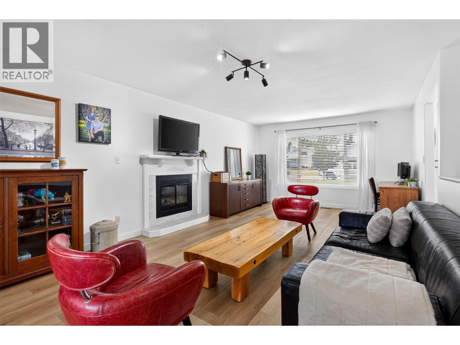 2655 Applegreen Court, West Kelowna, British Columbia  V1Z 3K8 - Photo 6 - 10393994