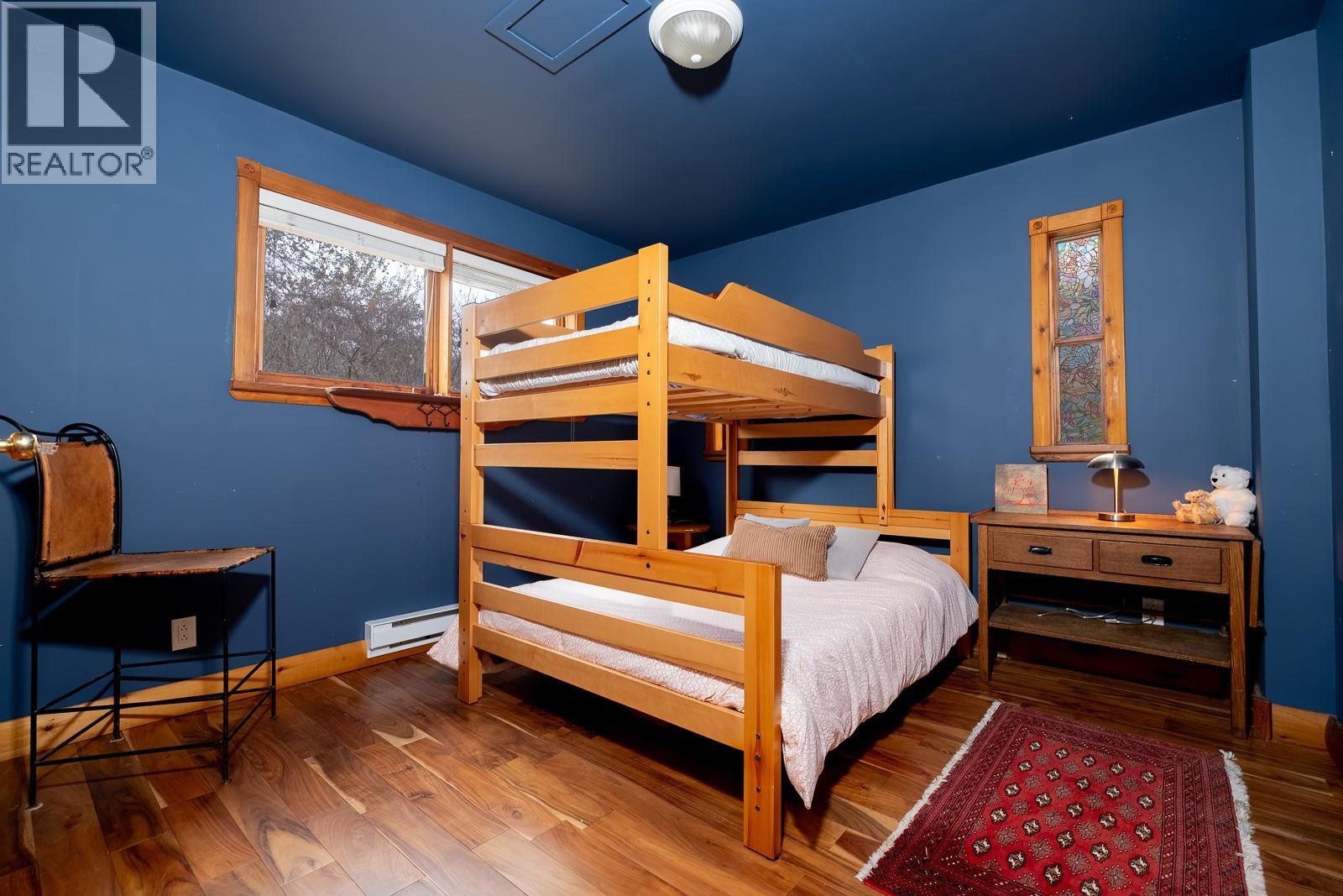 2075 Thompson Avenue, Rossland, British Columbia  V0G 1Y0 - Photo 24 - 10394754