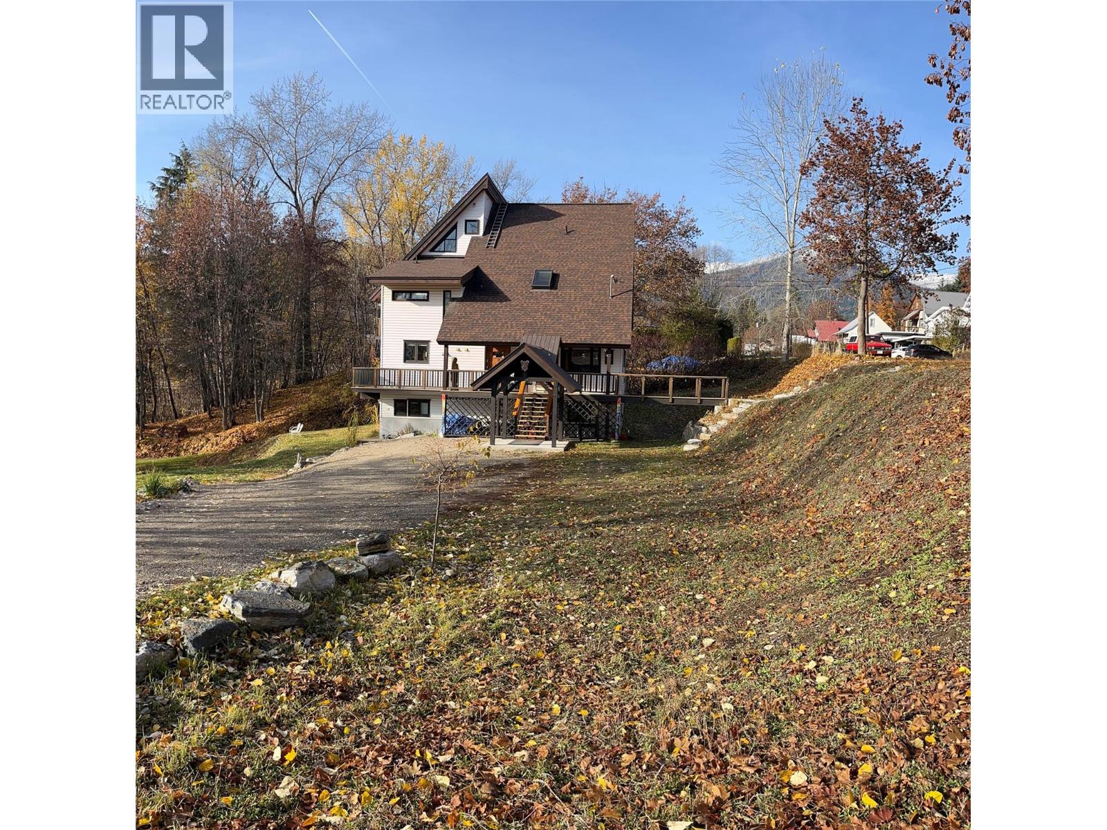 2075 Thompson Avenue, Rossland, British Columbia  V0G 1Y0 - Photo 60 - 10394754