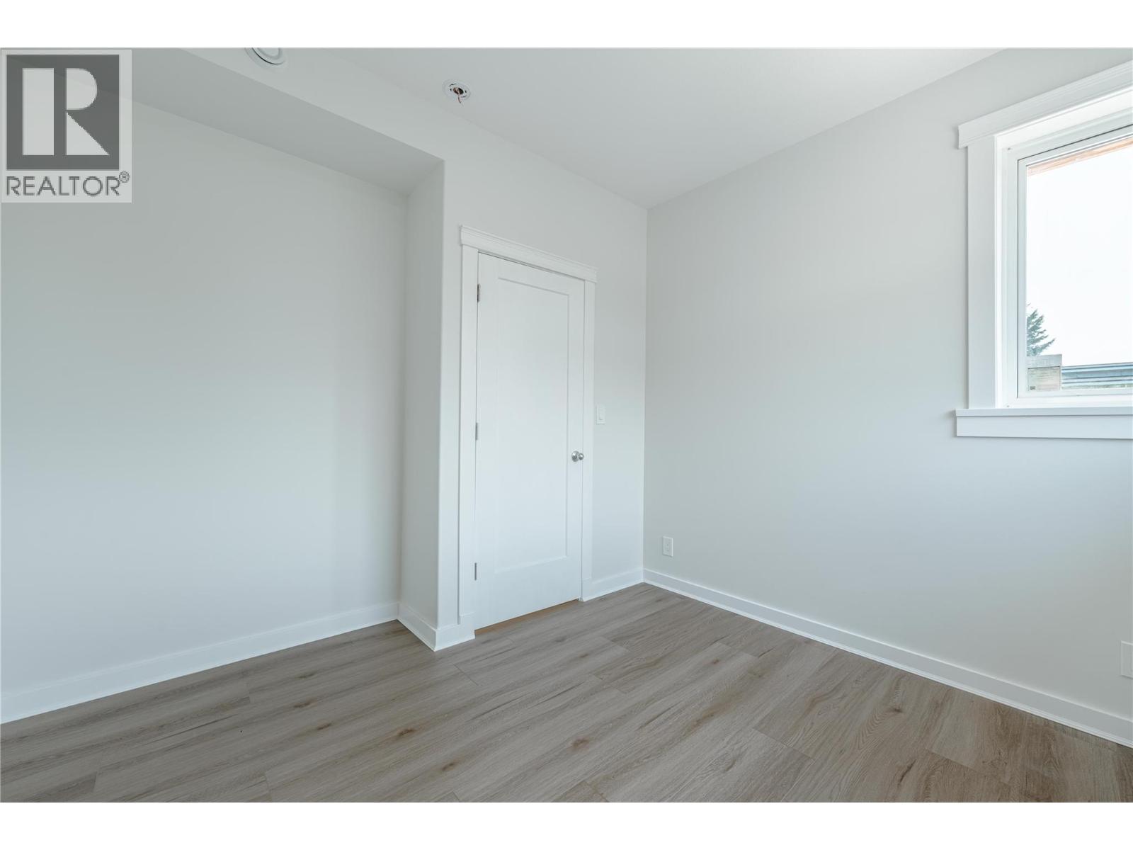 2014 Lanzo Lane, Revelstoke, British Columbia  V0E 2S1 - Photo 17 - 10393941