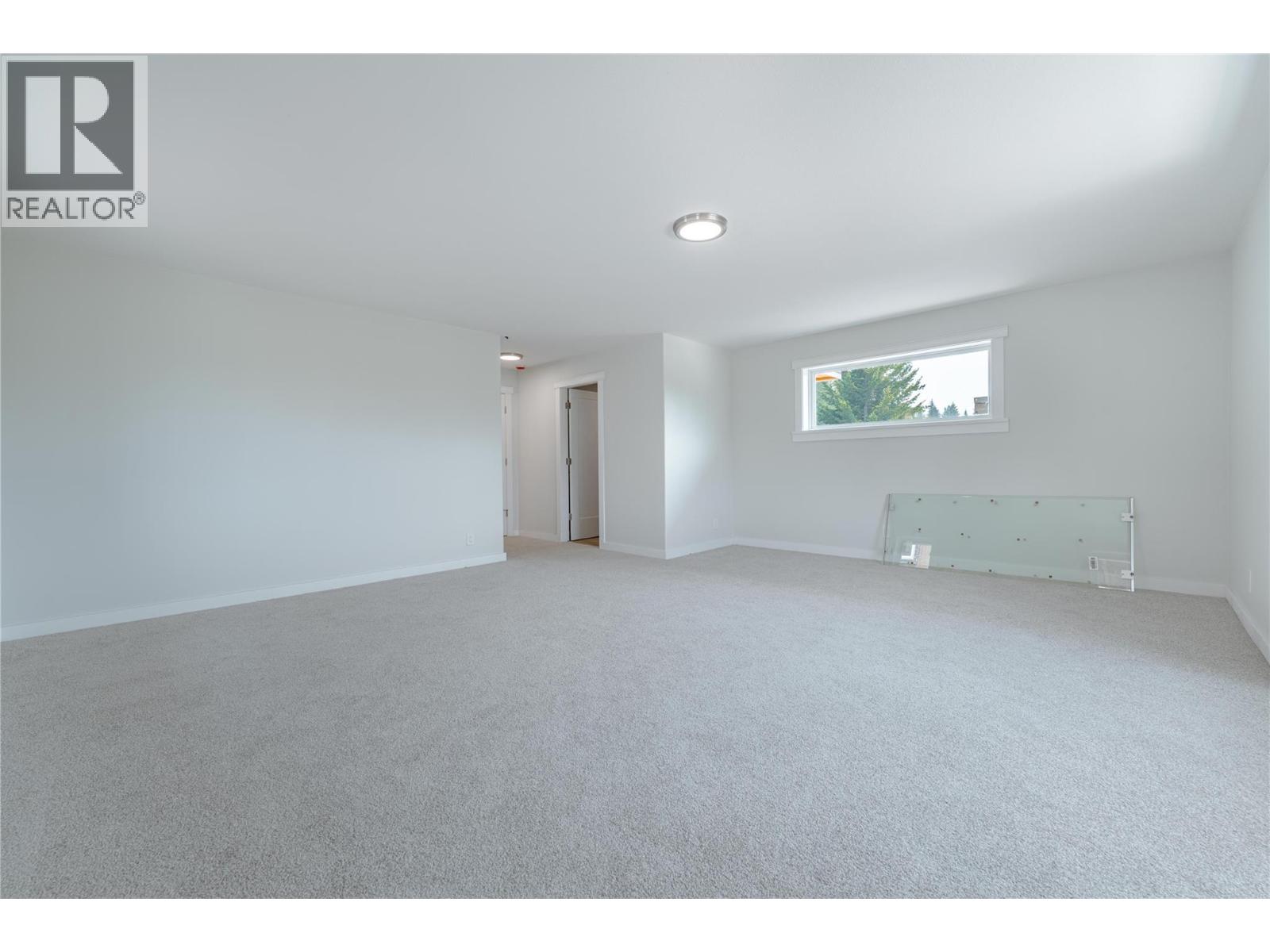 2014 Lanzo Lane, Revelstoke, British Columbia  V0E 2S1 - Photo 26 - 10393941