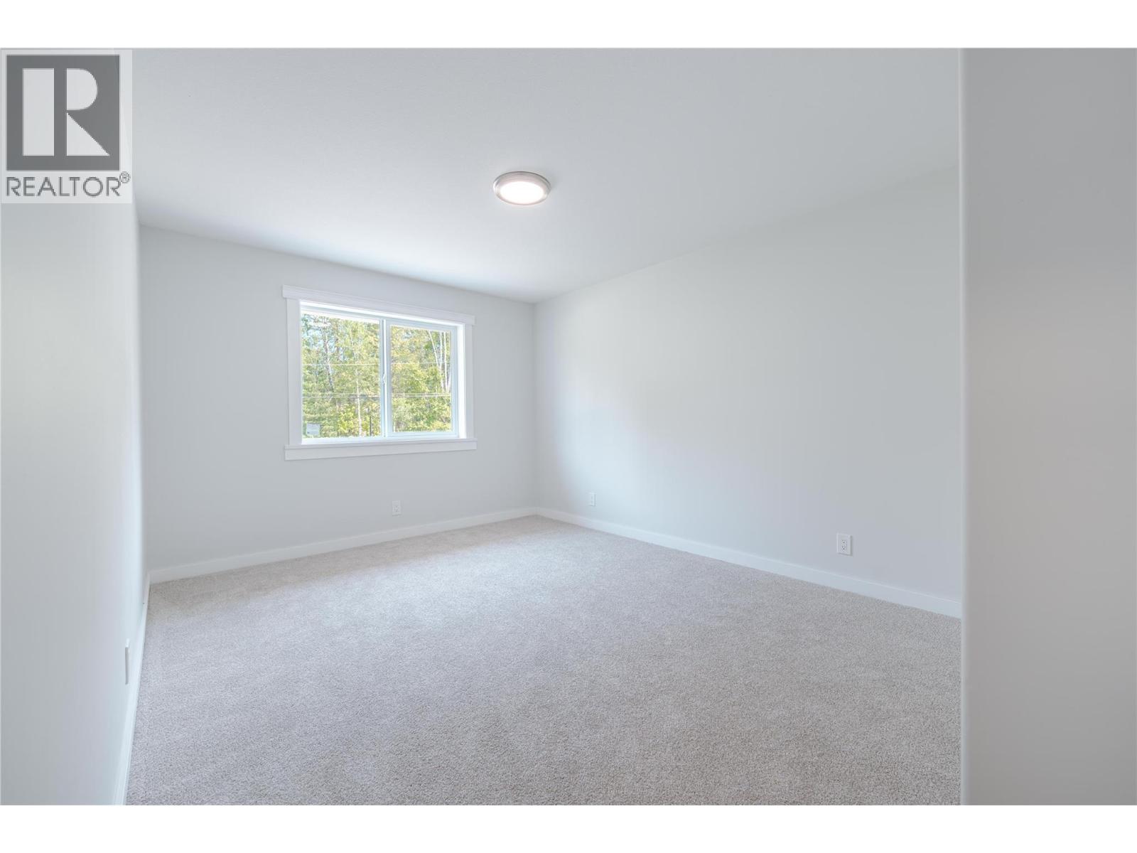 2014 Lanzo Lane, Revelstoke, British Columbia  V0E 2S1 - Photo 33 - 10393941