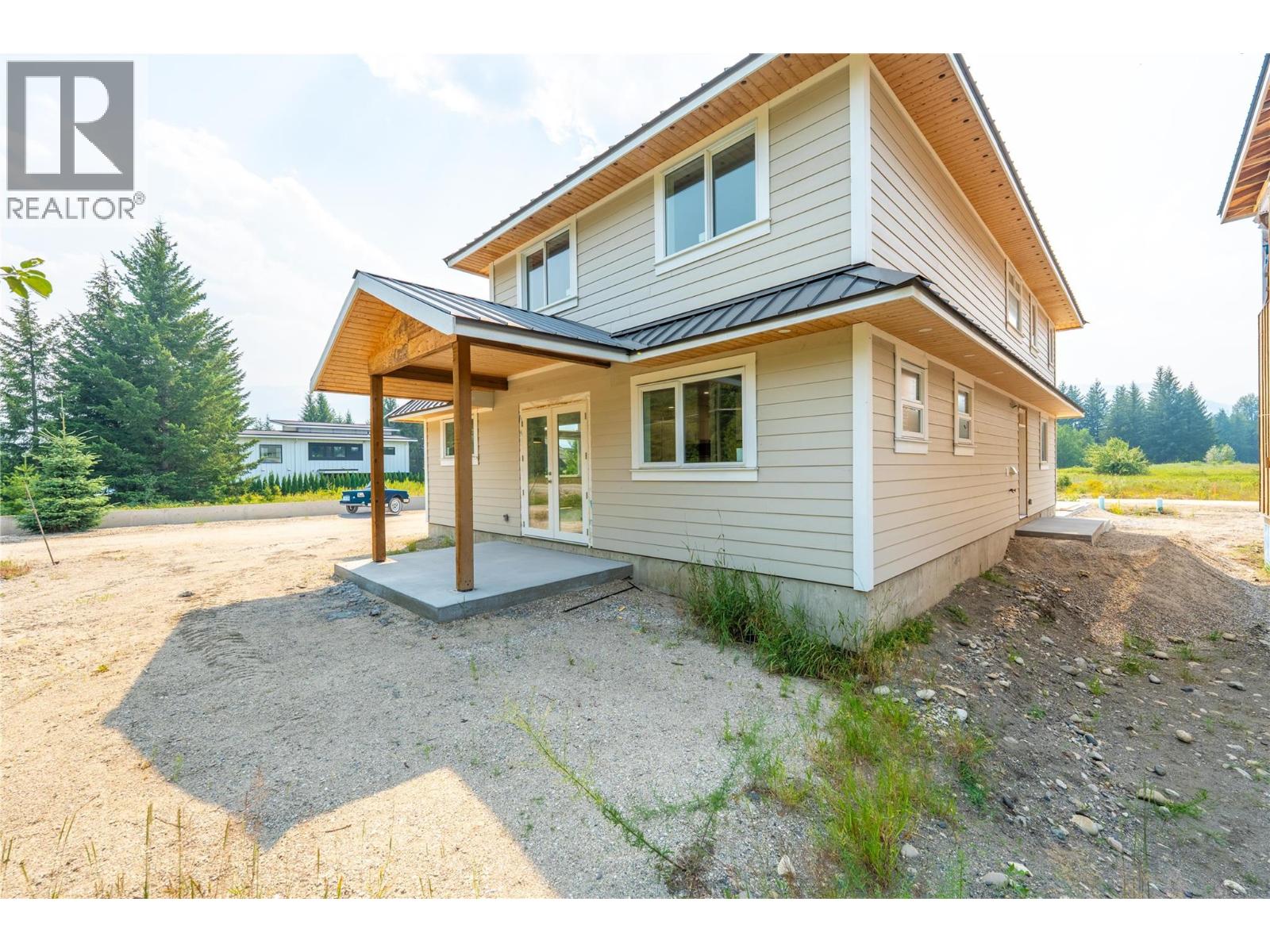 2014 Lanzo Lane, Revelstoke, British Columbia  V0E 2S1 - Photo 42 - 10393941