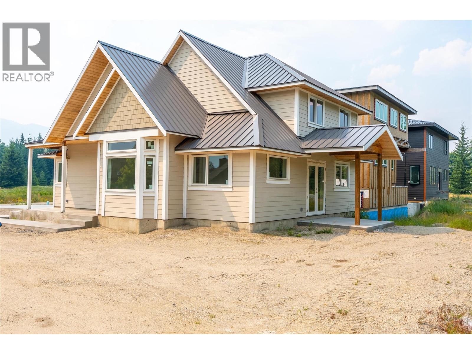 2014 Lanzo Lane, Revelstoke, British Columbia  V0E 2S1 - Photo 43 - 10393941