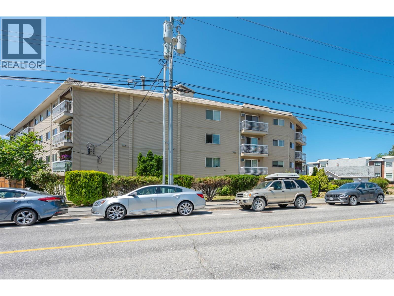 803 Fairview Road Unit# 306, Penticton, British Columbia  V2A 5Y7 - Photo 2 - 10394833