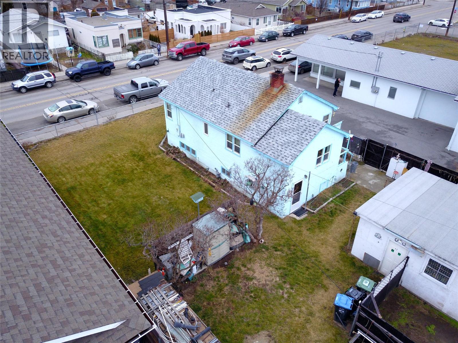 440 Westminster Avenue W, Penticton, British Columbia  V2A 1K5 - Photo 1 - 10394875