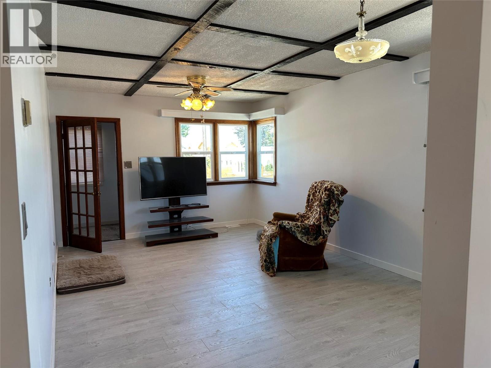 440 Westminster Avenue W, Penticton, British Columbia  V2A 1K5 - Photo 10 - 10394875