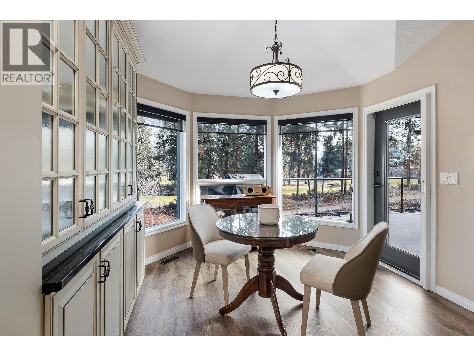 3907 Gallaghers Circle, Kelowna, British Columbia  V1W 3Z9 - Photo 13 - 10394759