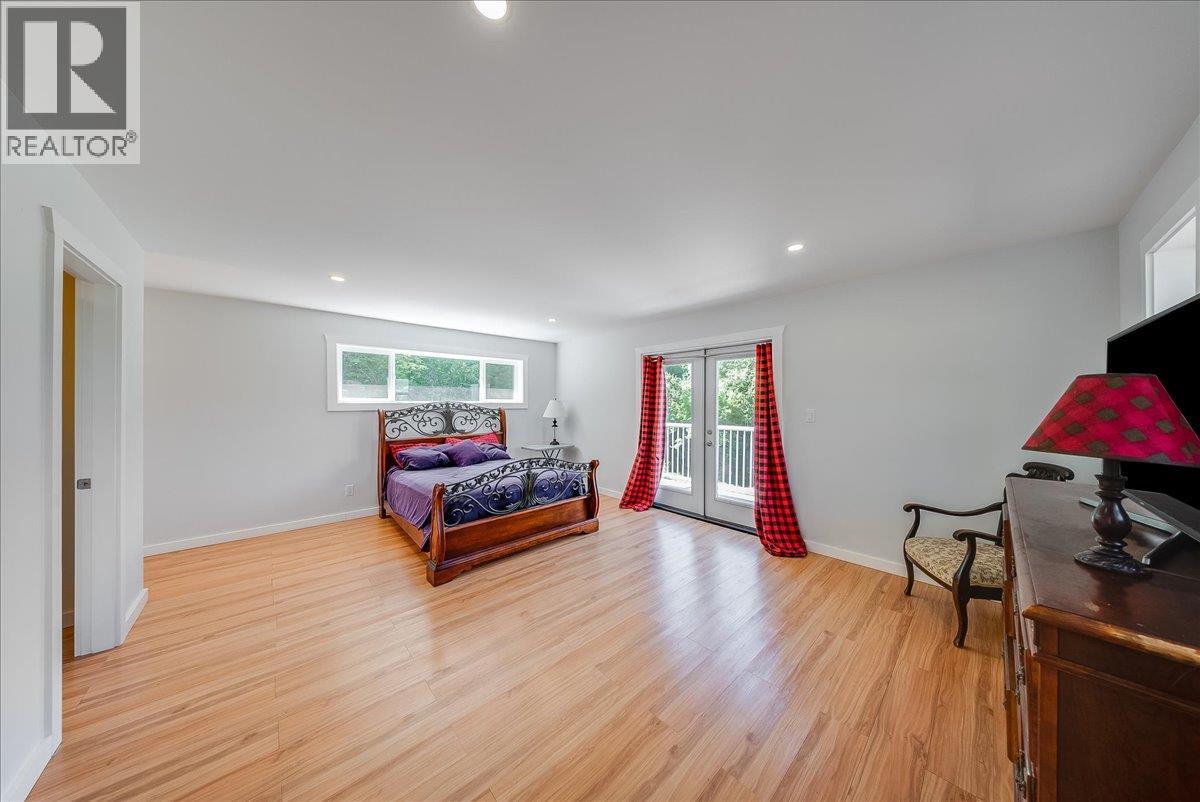 591 Baerg Road, Castlegar, British Columbia  V1N 4K6 - Photo 23 - 10394820