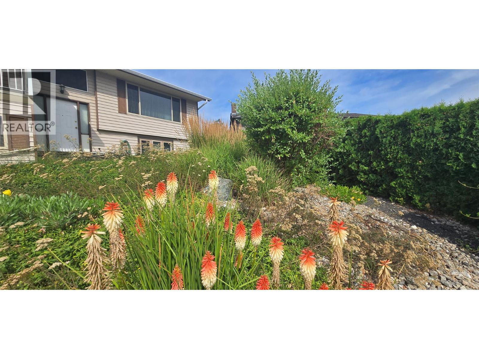 20 Santa Rosa Place, Osoyoos, British Columbia  V0H 1V2 - Photo 2 - 10394884