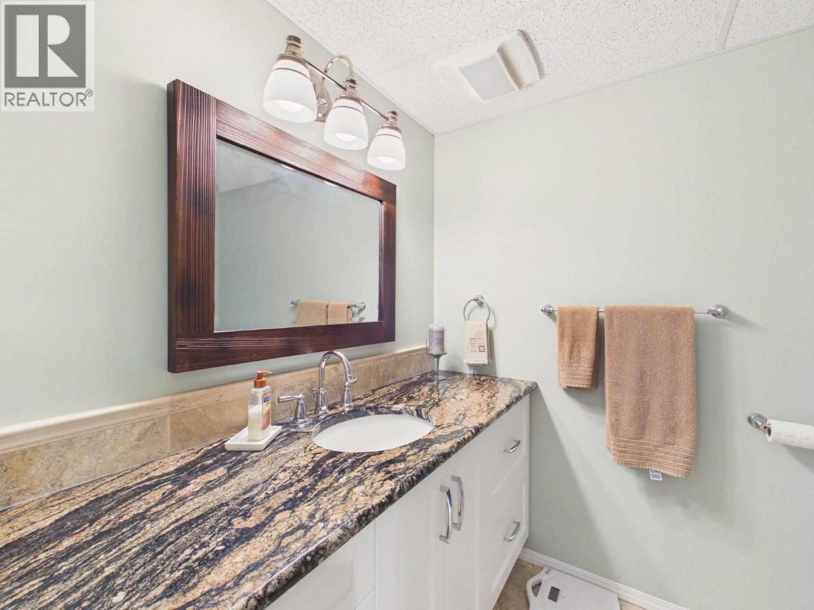 20 Santa Rosa Place, Osoyoos, British Columbia  V0H 1V2 - Photo 24 - 10394884