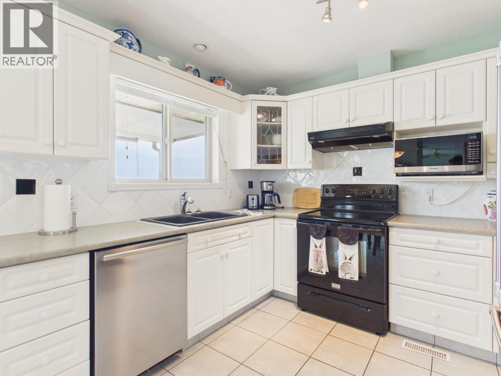 20 Santa Rosa Place, Osoyoos, British Columbia  V0H 1V2 - Photo 7 - 10394884