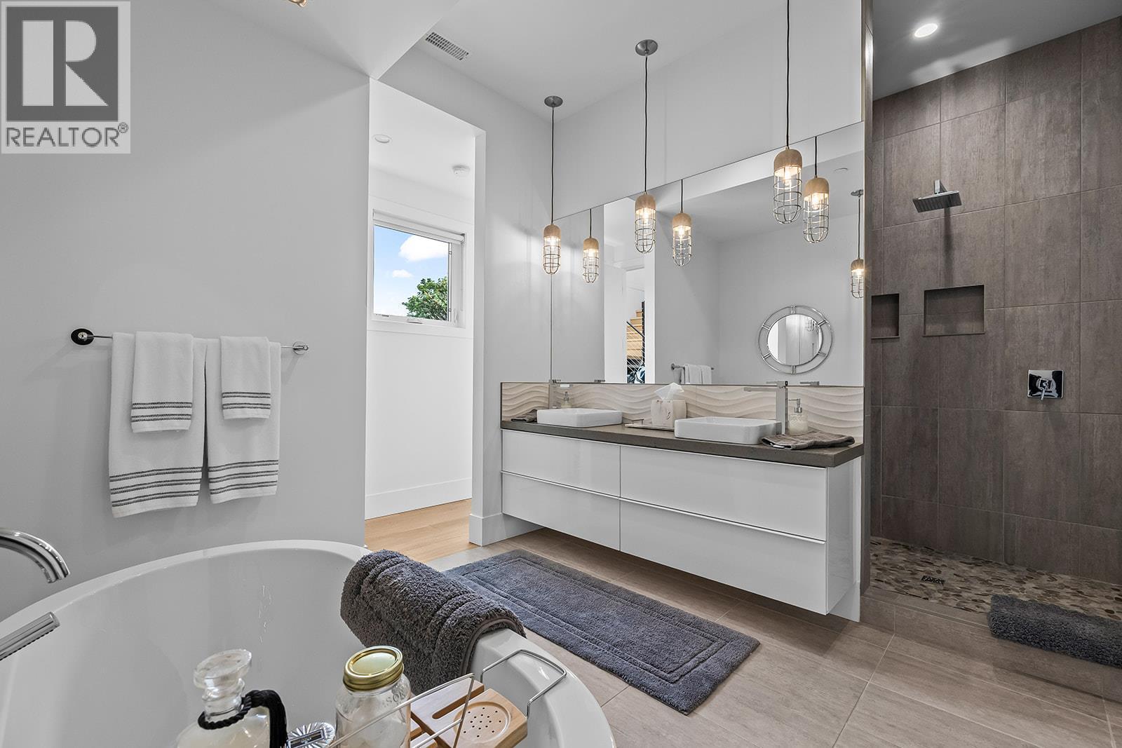 2248 Abbott Street Lot# Strata Lot, Kelowna, British Columbia  V1Y 1E1 - Photo 21 - 10393984