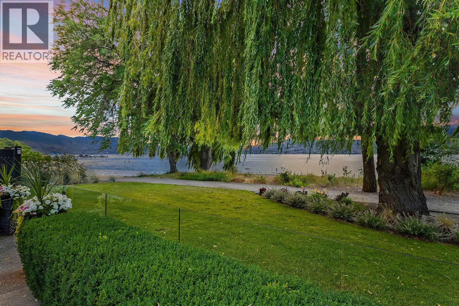 2248 Abbott Street Lot# Strata Lot, Kelowna, British Columbia  V1Y 1E1 - Photo 64 - 10393984