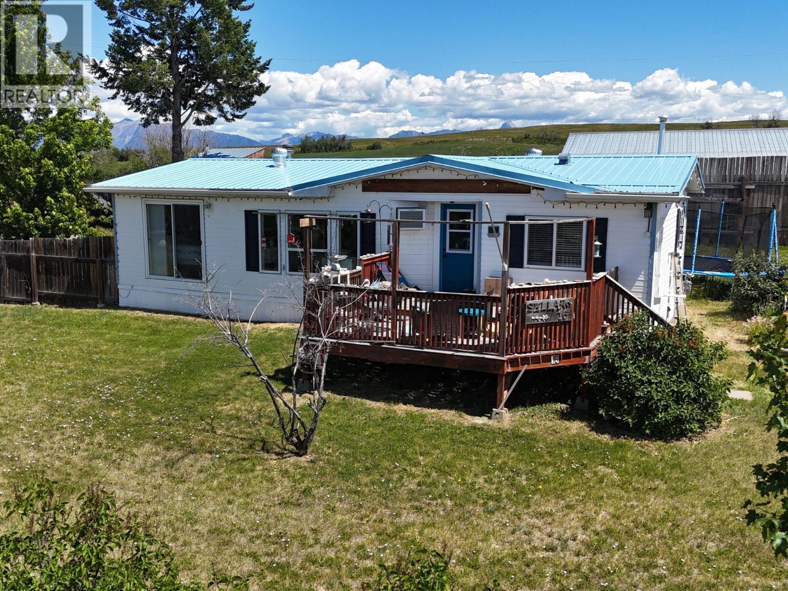 9762 Ermacora Road Unit# 16, Cranbrook, British Columbia  V1C 7E1 - Photo 1 - 10392714