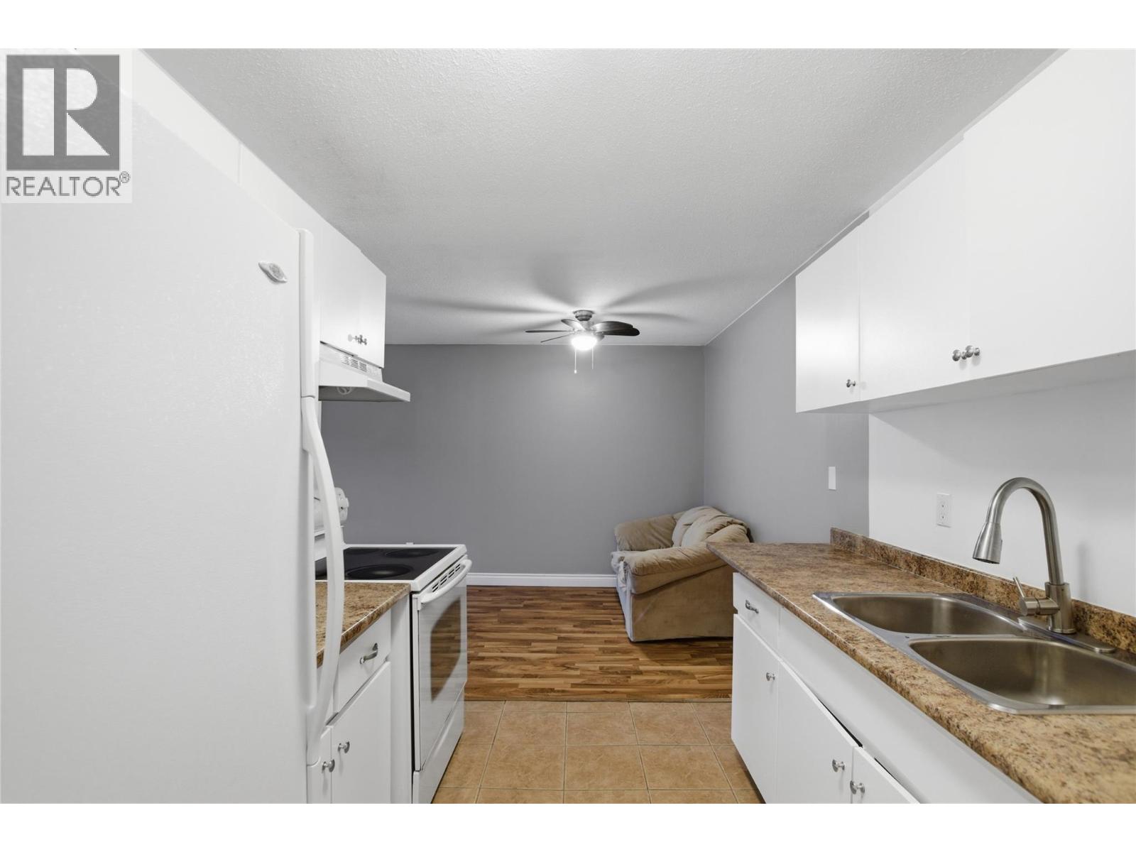 1900 Tranquille Road Unit# 44, Kamloops, British Columbia  V2B 7V1 - Photo 4 - 10394908