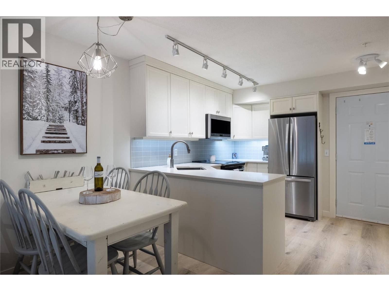 155 Silver Lode Lane Unit# 253, Silver Star, British Columbia  V1B 3M1 - Photo 17 - 10394876