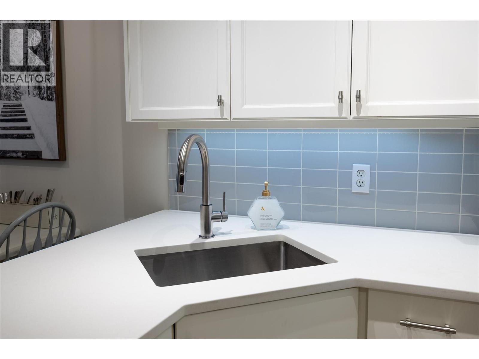 155 Silver Lode Lane Unit# 253, Silver Star, British Columbia  V1B 3M1 - Photo 21 - 10394876