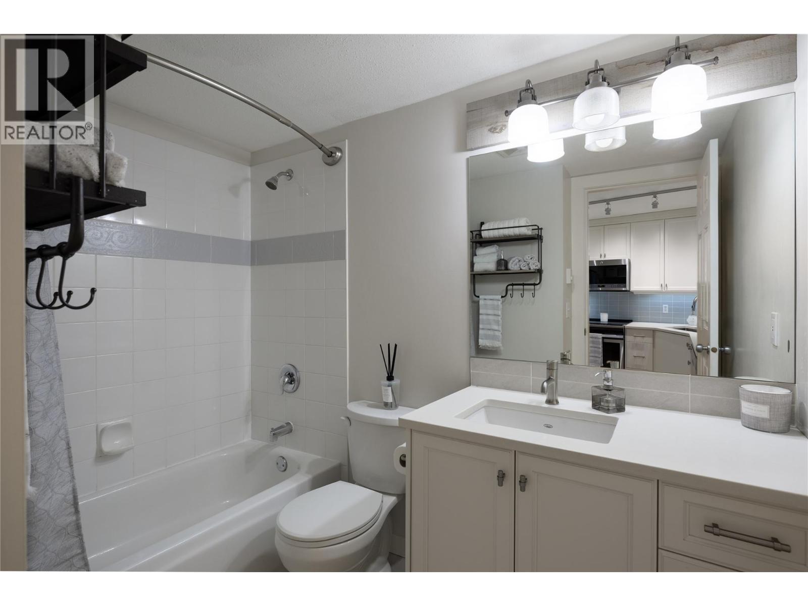 155 Silver Lode Lane Unit# 253, Silver Star, British Columbia  V1B 3M1 - Photo 29 - 10394876