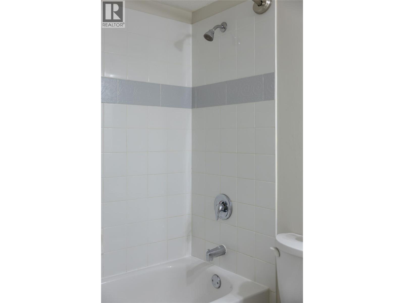 155 Silver Lode Lane Unit# 253, Silver Star, British Columbia  V1B 3M1 - Photo 33 - 10394876