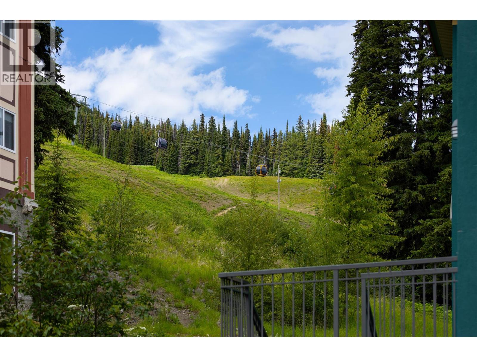 155 Silver Lode Lane Unit# 253, Silver Star, British Columbia  V1B 3M1 - Photo 6 - 10394876