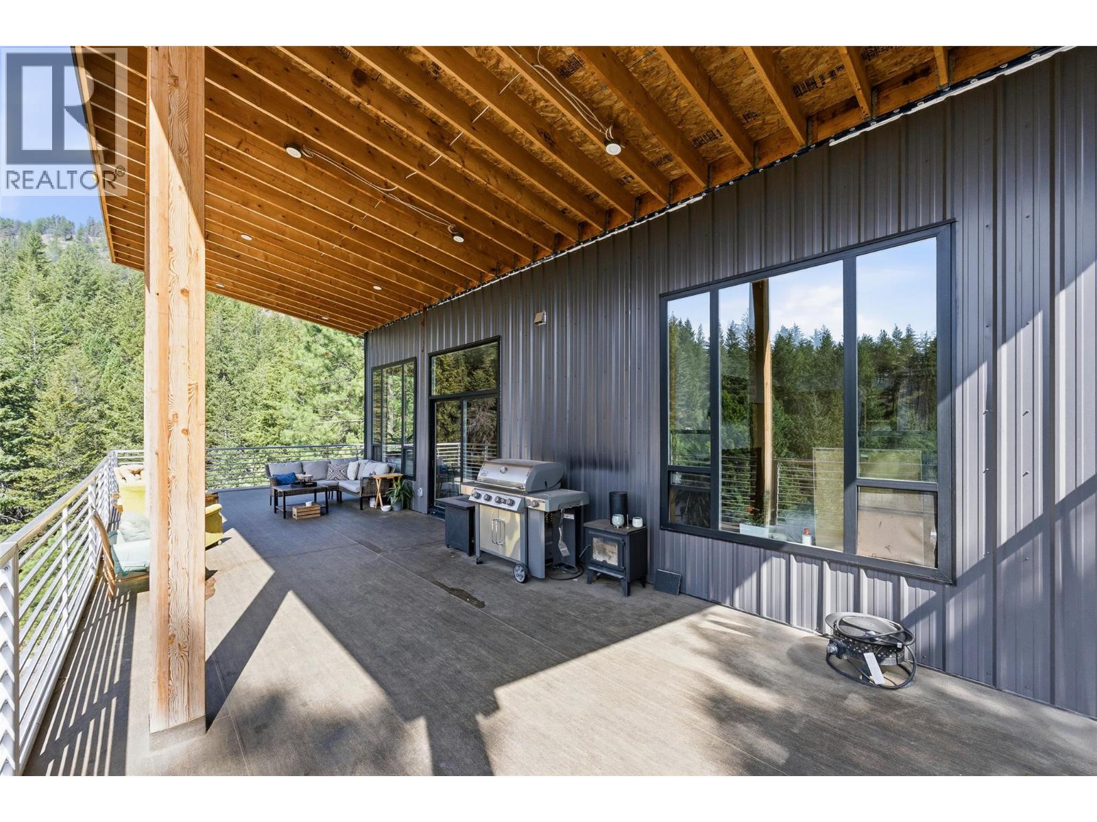 378 Lakewood Road, Vernon, British Columbia  V1T 7Z3 - Photo 26 - 10394157