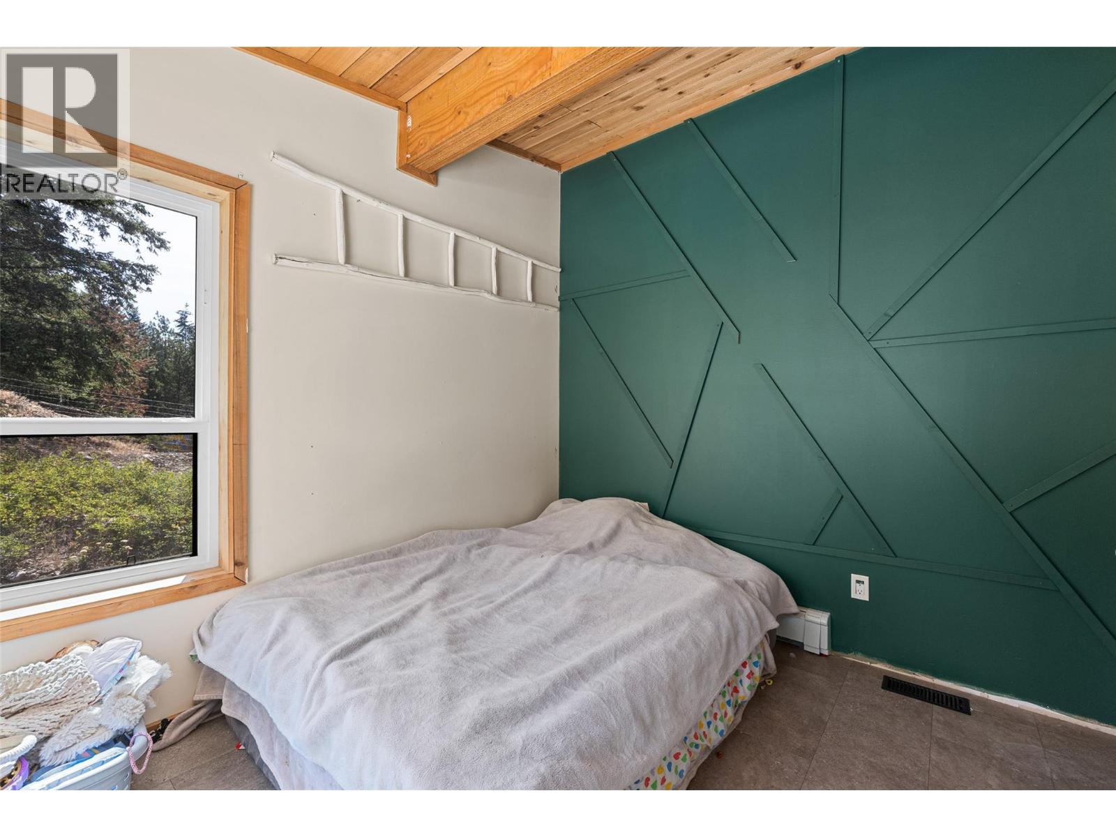 378 Lakewood Road, Vernon, British Columbia  V1T 7Z3 - Photo 32 - 10394157