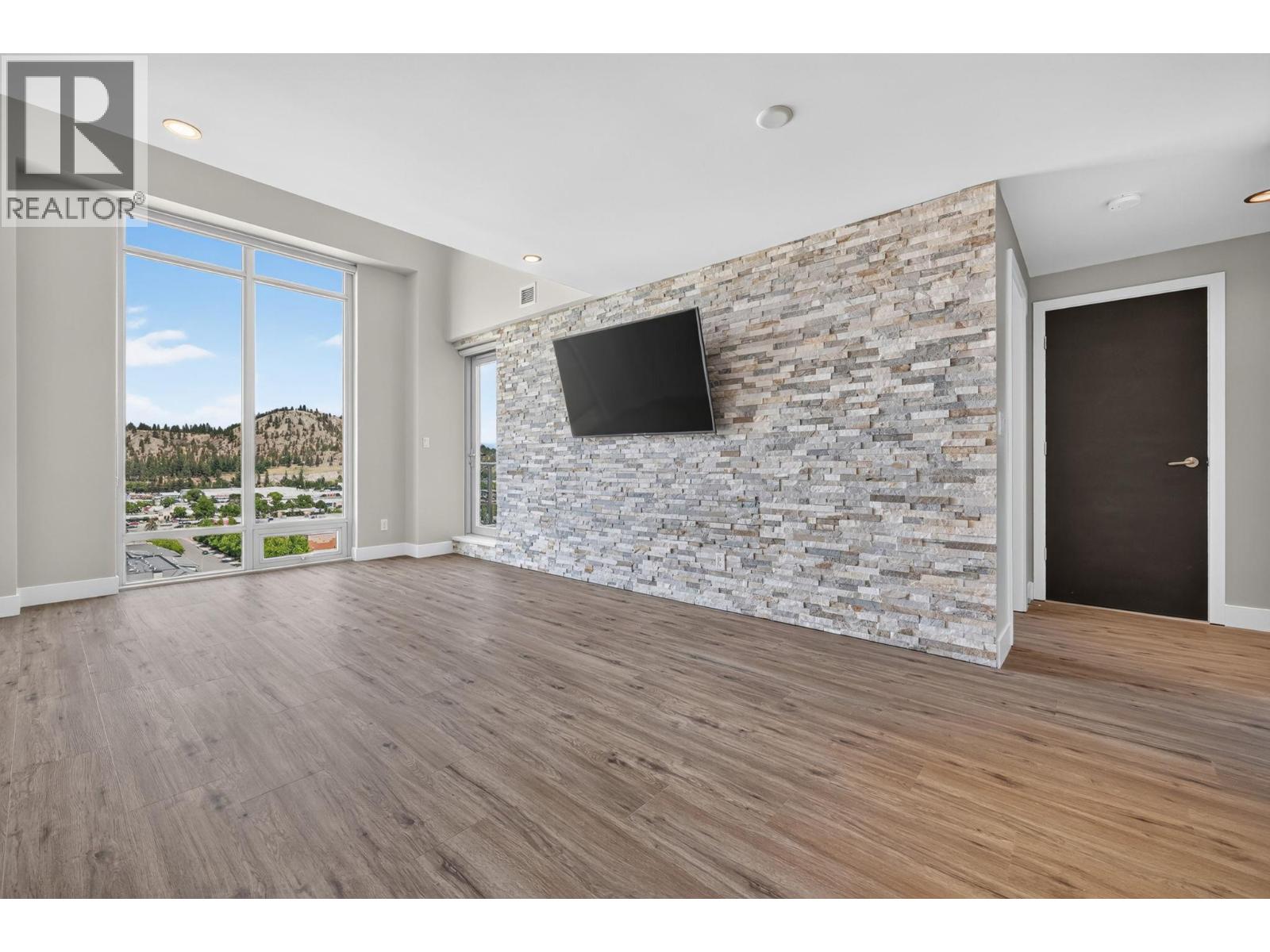 2040 Springfield Road Unit# 1407, Kelowna, British Columbia  V1Y 9N7 - Photo 4 - 10394854