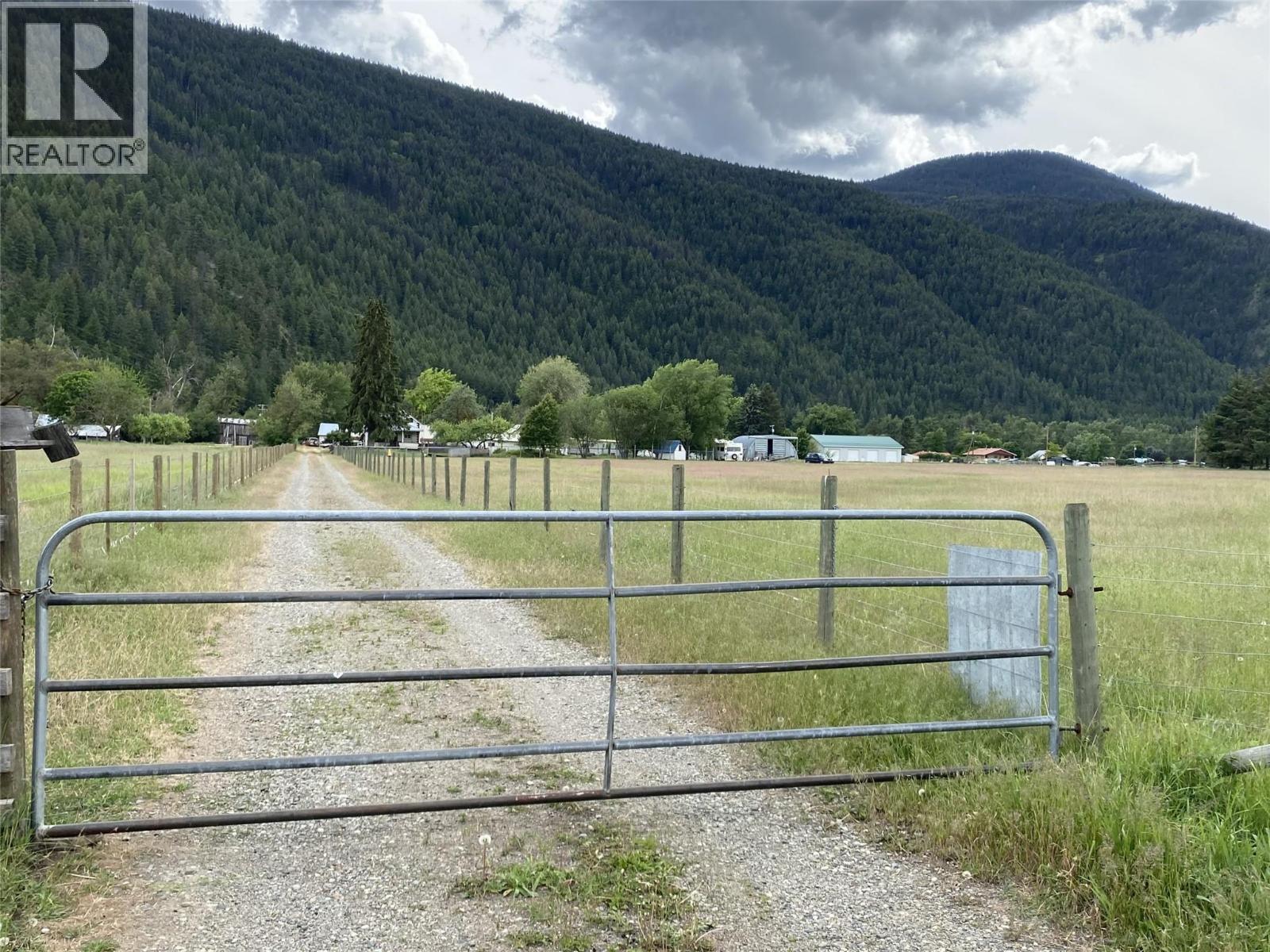 500 Atwood Road, Grand Forks, British Columbia  V0H 1H9 - Photo 1 - 10394849
