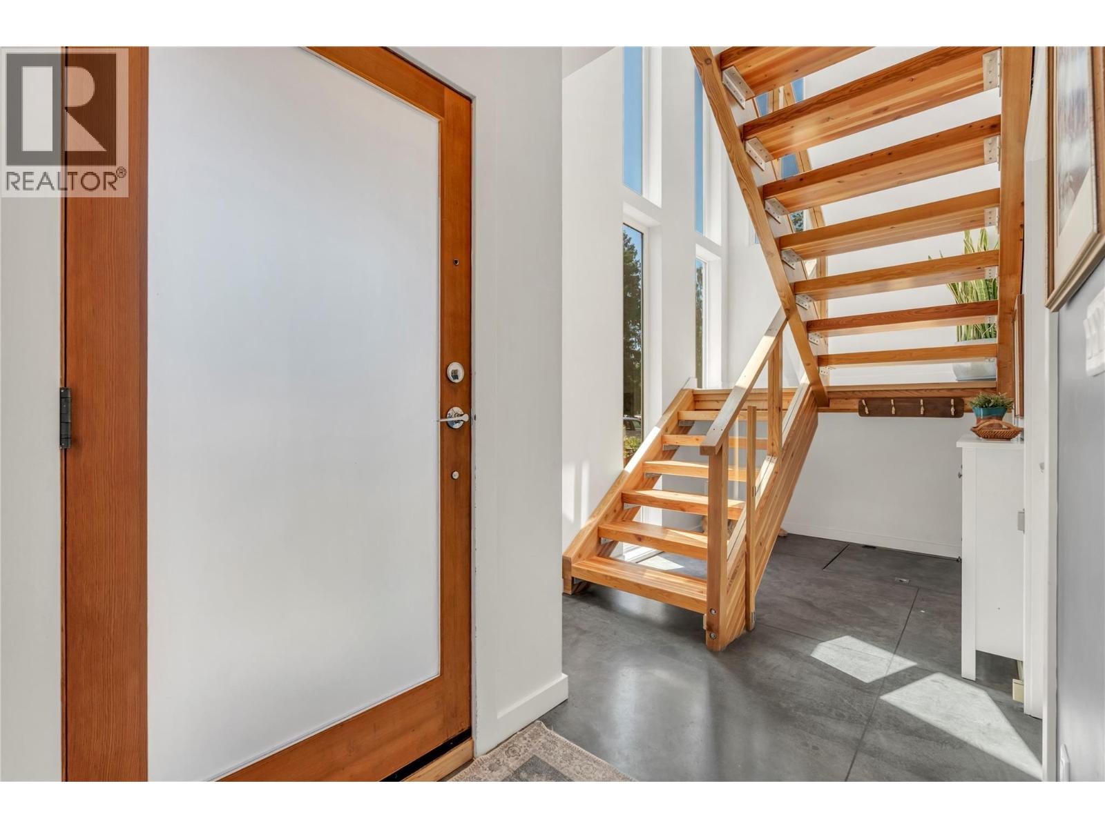 581 Churchill Avenue, Penticton, British Columbia  V2A 1E2 - Photo 23 - 10394929