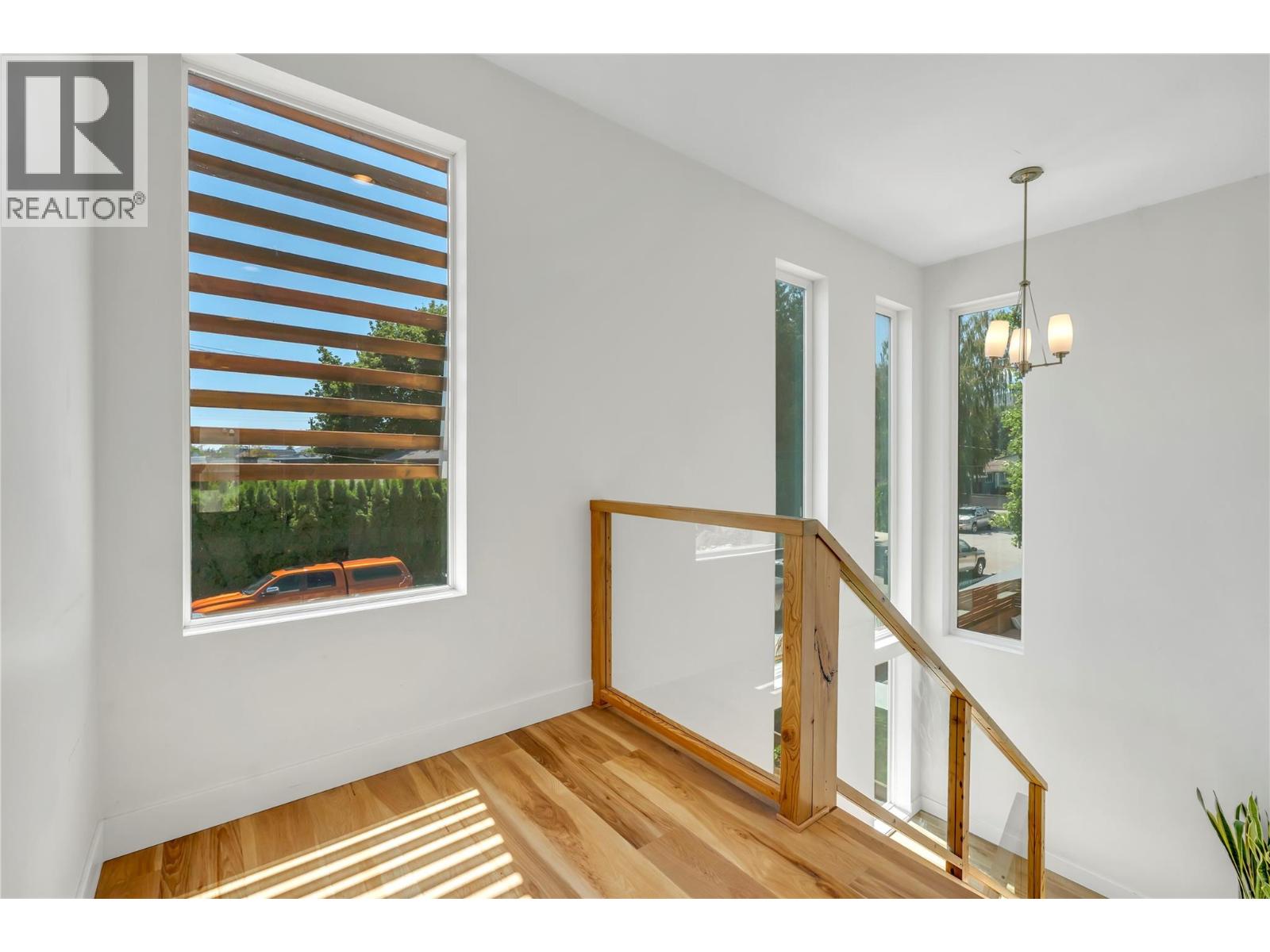 581 Churchill Avenue, Penticton, British Columbia  V2A 1E2 - Photo 24 - 10394929
