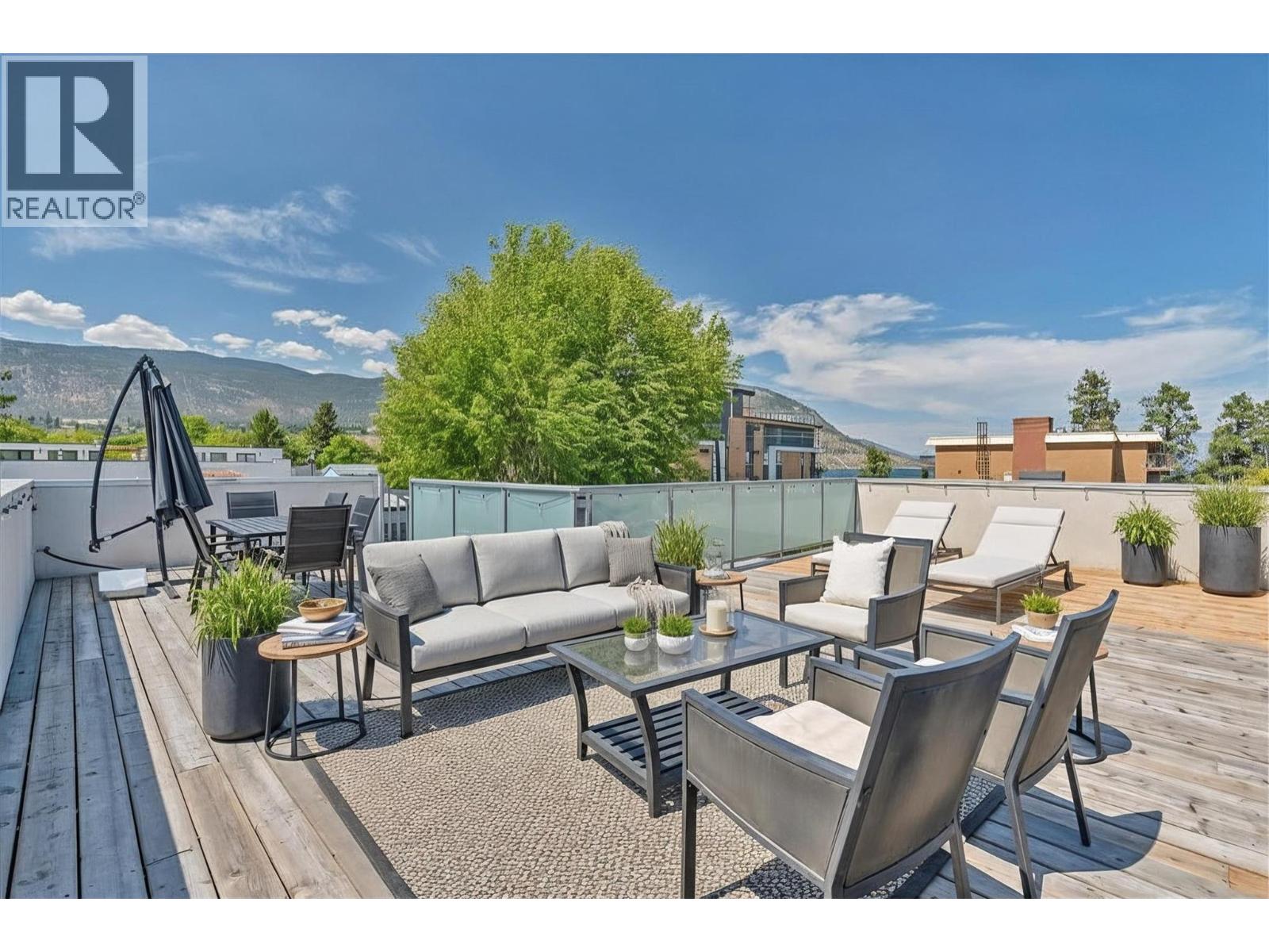 581 Churchill Avenue, Penticton, British Columbia  V2A 1E2 - Photo 36 - 10394929