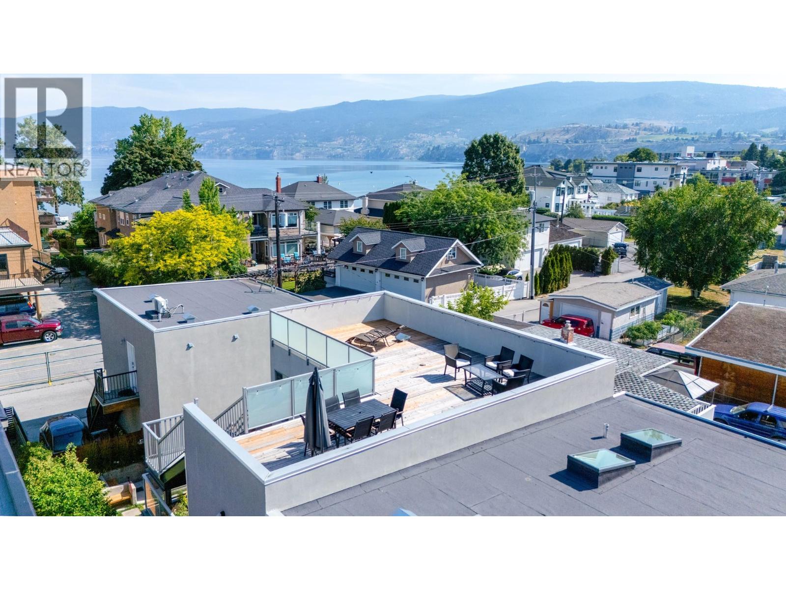 581 Churchill Avenue, Penticton, British Columbia  V2A 1E2 - Photo 43 - 10394929