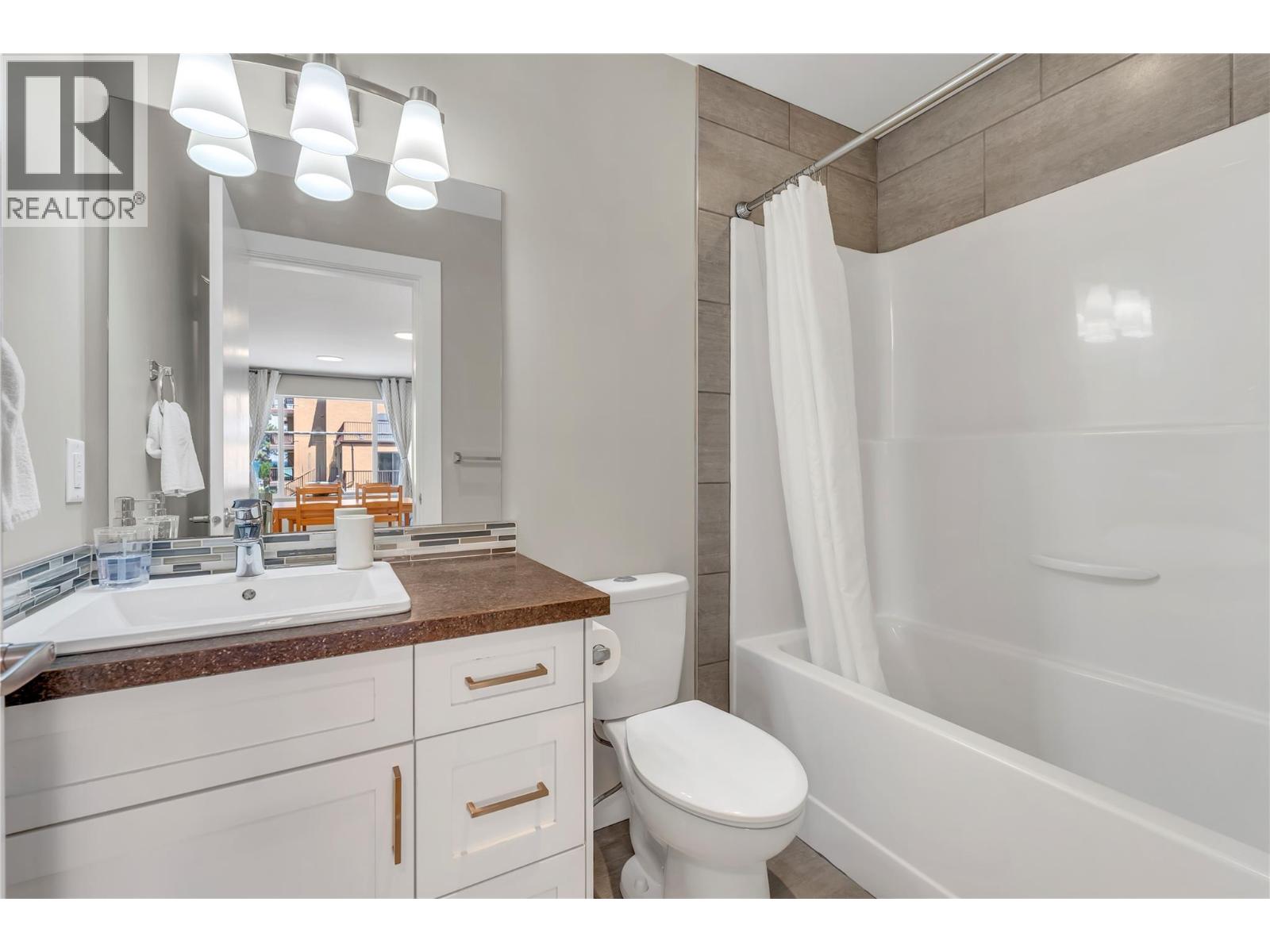 581 Churchill Avenue, Penticton, British Columbia  V2A 1E2 - Photo 61 - 10394929