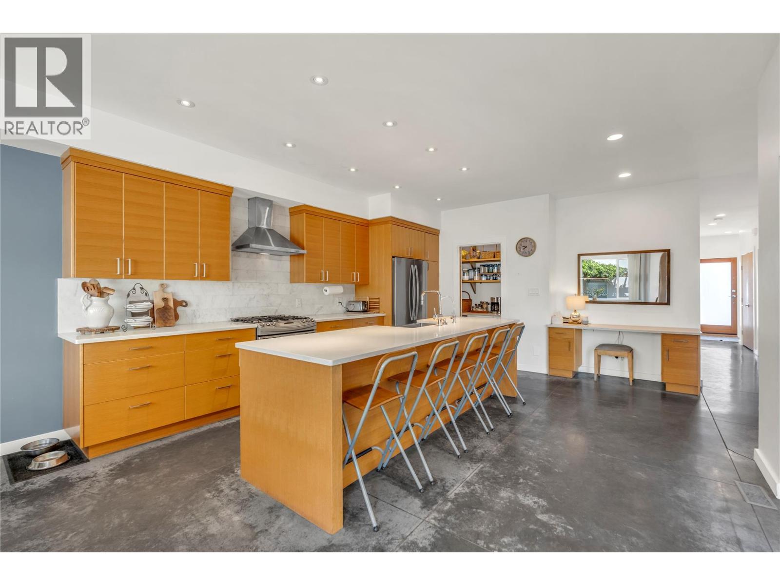 581 Churchill Avenue, Penticton, British Columbia  V2A 1E2 - Photo 9 - 10394929