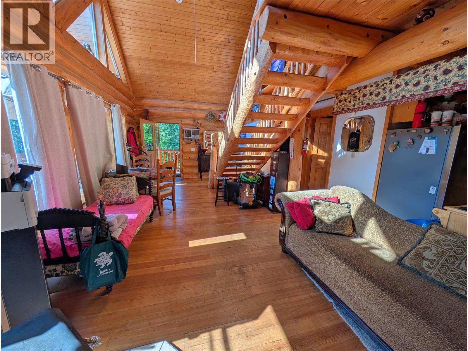 2201 3/95 Highway, Yahk, British Columbia  V0B 2P0 - Photo 10 - 10394857