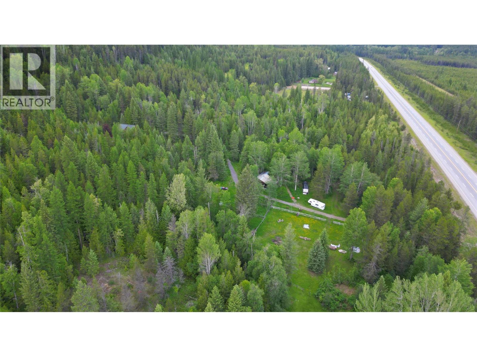 2201 3/95 Highway, Yahk, British Columbia  V0B 2P0 - Photo 16 - 10394857