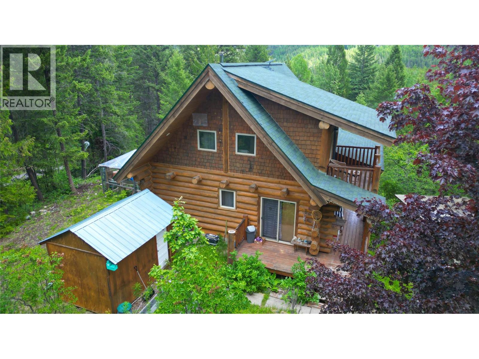 2201 3/95 Highway, Yahk, British Columbia  V0B 2P0 - Photo 3 - 10394857