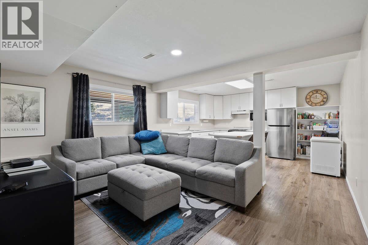 945 Simms Road, Kamloops, British Columbia  V0E 2A0 - Photo 41 - 10394958