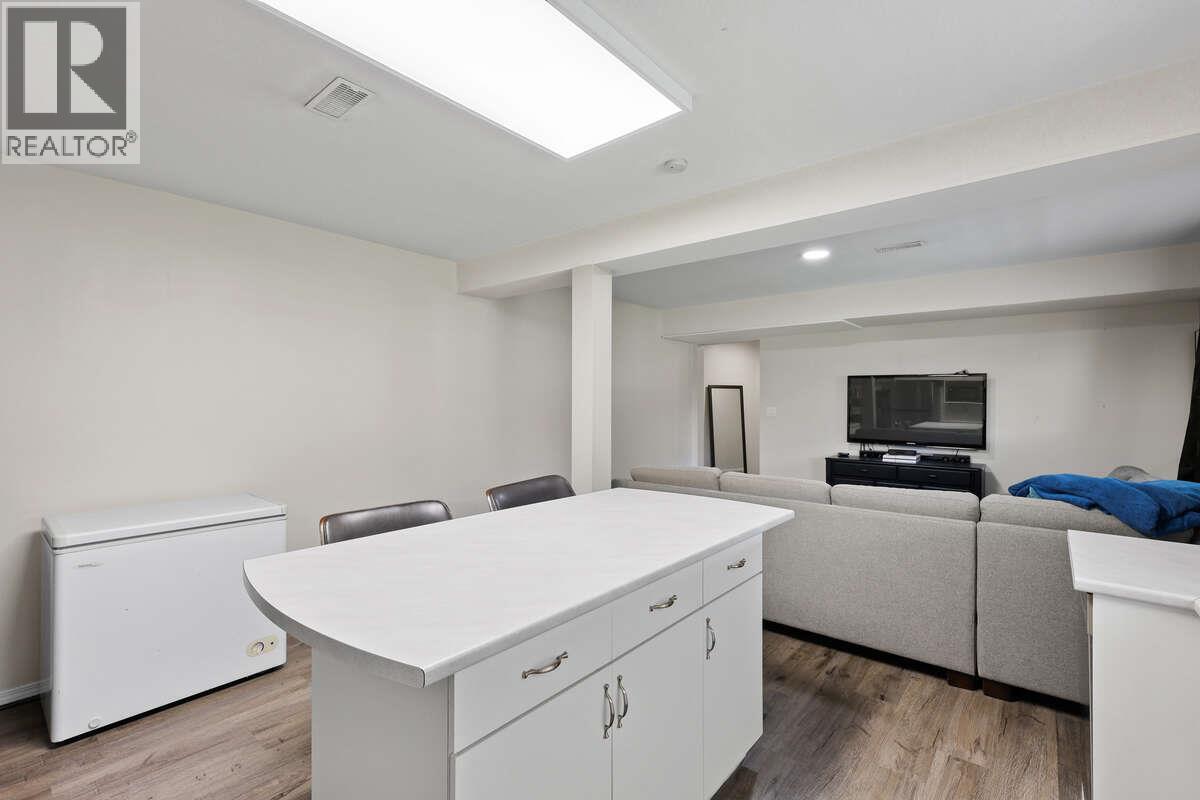 945 Simms Road, Kamloops, British Columbia  V0E 2A0 - Photo 42 - 10394958