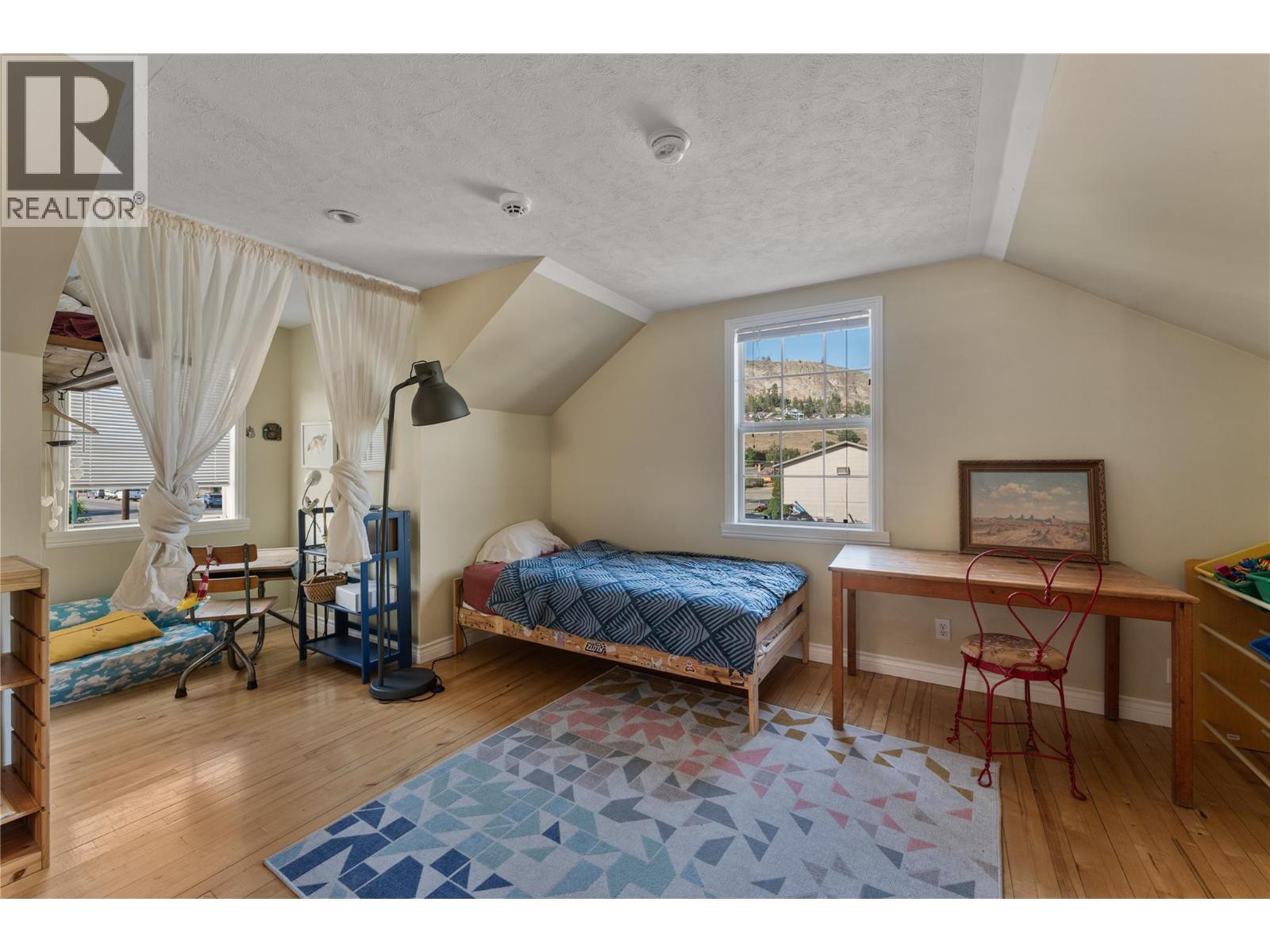 691-693 Okanagan Boulevard, Kelowna, British Columbia  V1Y 7L2 - Photo 16 - 10394557