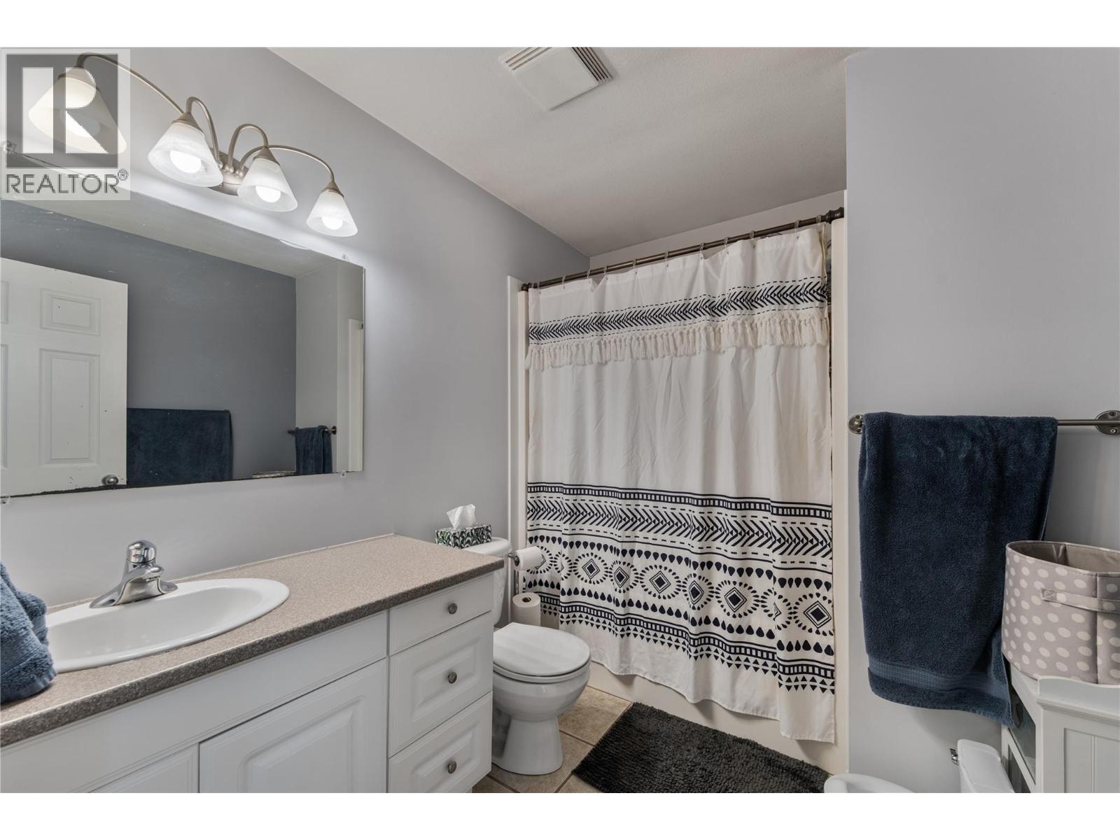 691-693 Okanagan Boulevard, Kelowna, British Columbia  V1Y 7L2 - Photo 41 - 10394557