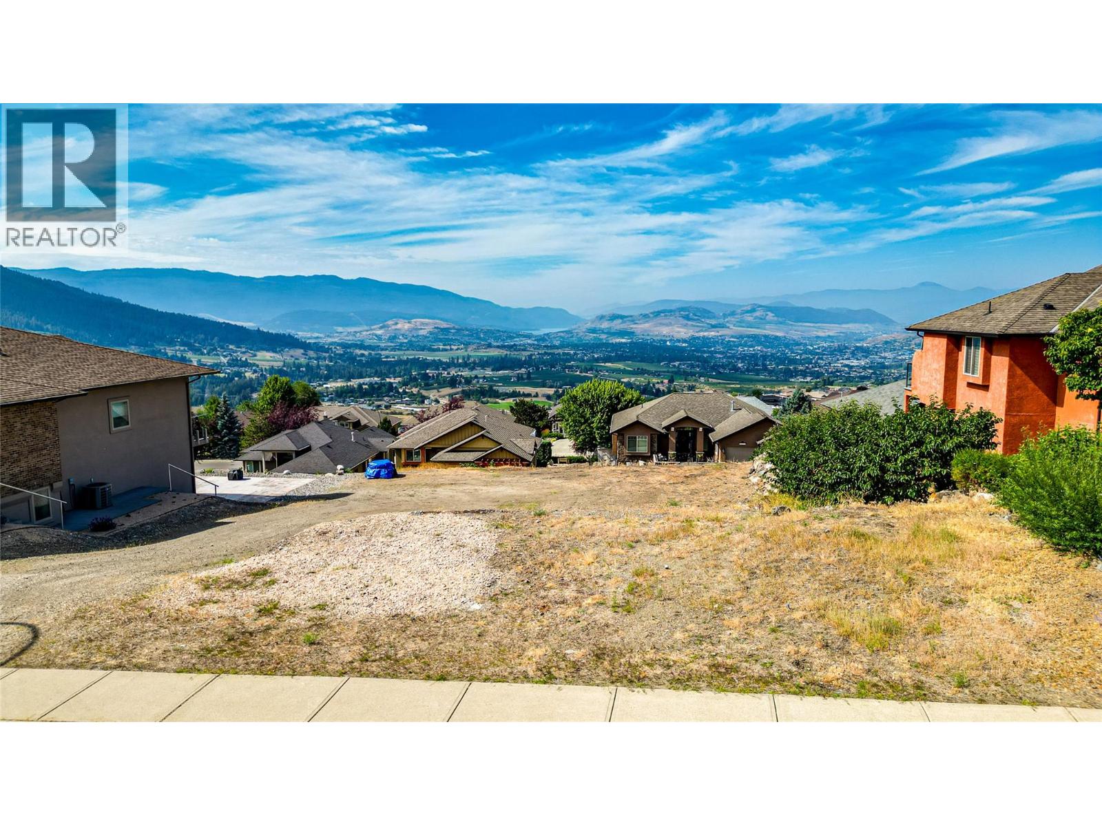 1408 Red Mountain Place, Vernon, British Columbia  V1B 4A3 - Photo 2 - 10394403