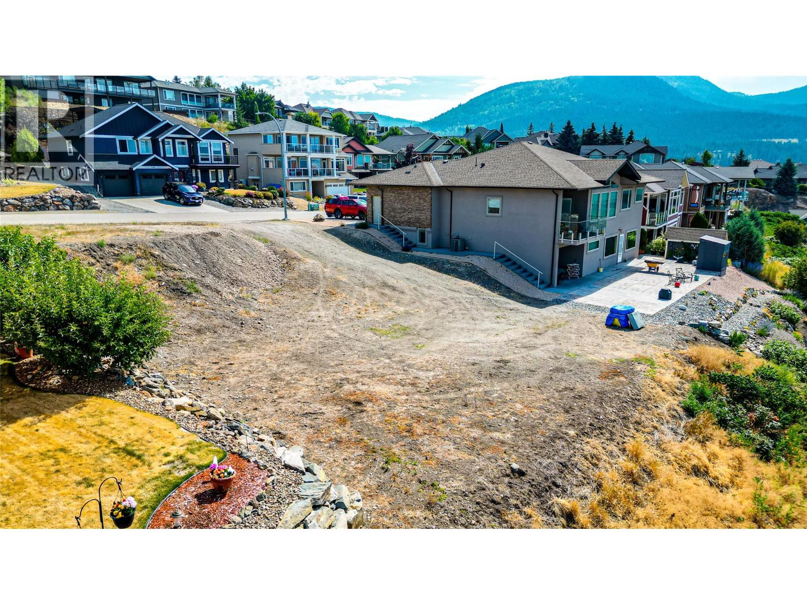 1408 Red Mountain Place, Vernon, British Columbia  V1B 4A3 - Photo 6 - 10394403