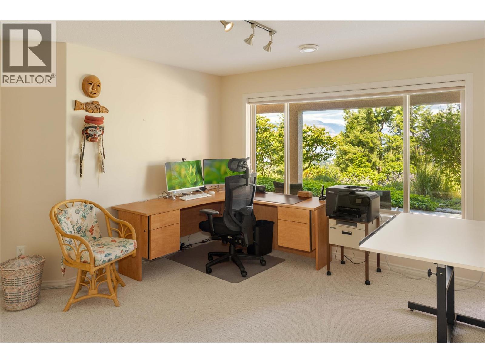 754 South Crest Drive, Kelowna, British Columbia  V1W 4W7 - Photo 27 - 10394617