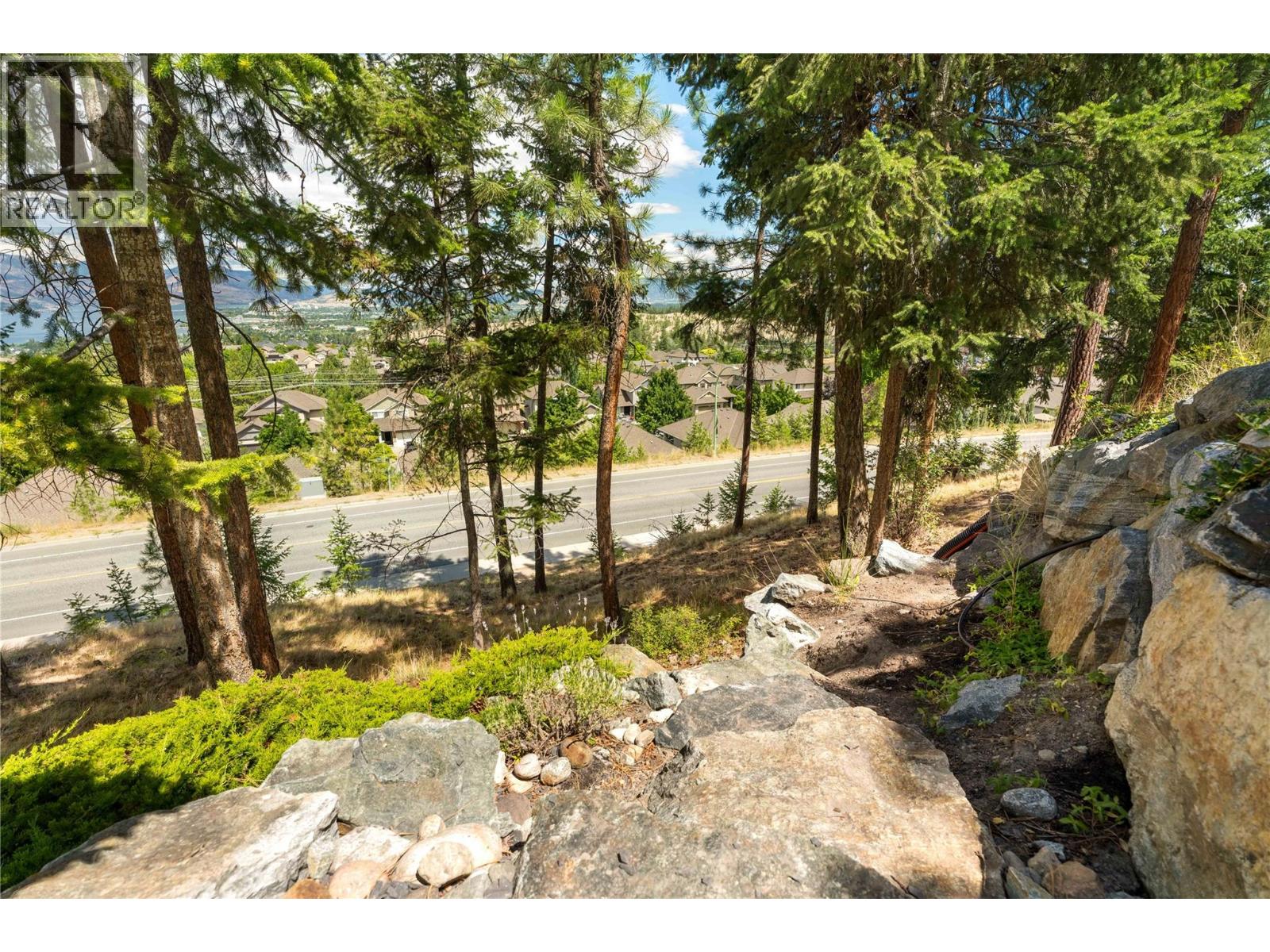754 South Crest Drive, Kelowna, British Columbia  V1W 4W7 - Photo 35 - 10394617
